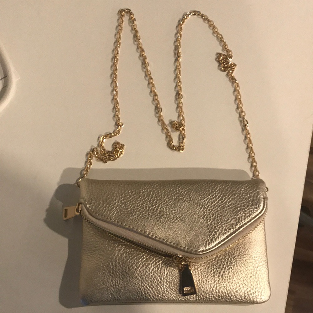 Urban Expressions | Gold Chained Purse